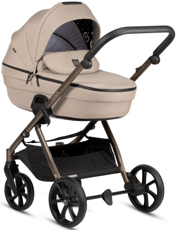 Детская коляска Tutis Uno 6 Plus Essential collection 4 в 1 с автокреслом Beno Beige и базой 1602146 Nougat