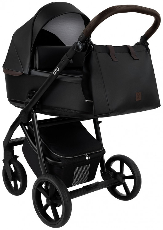 Детская коляска Roan Esso Кожа 3 в 1 с автокреслом Pituso Santiso Pro ESSK/210/1 Black /Black/руч.Тем.коричневый