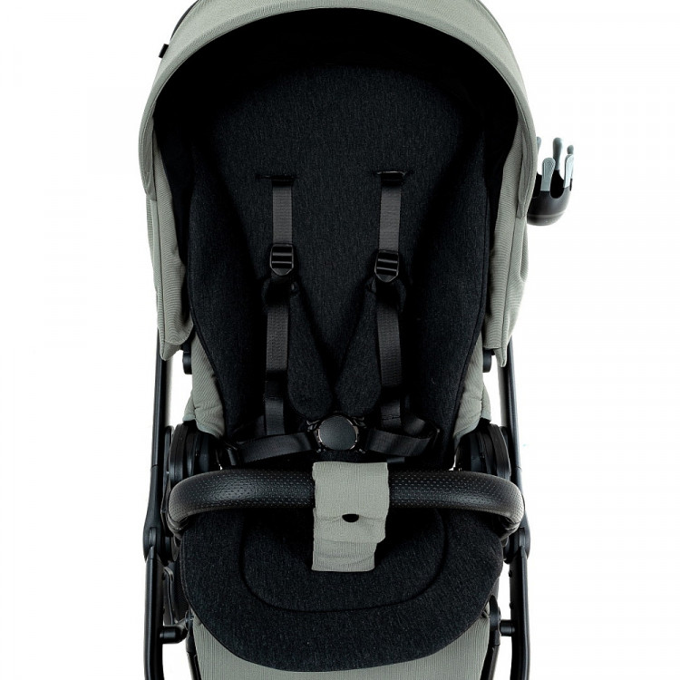 Детская коляска Roan Sol 2.0 3 в 1 с автокреслом Pituso Baesa Pro Black SLL/33/T Sage Green/Black/руч.Black