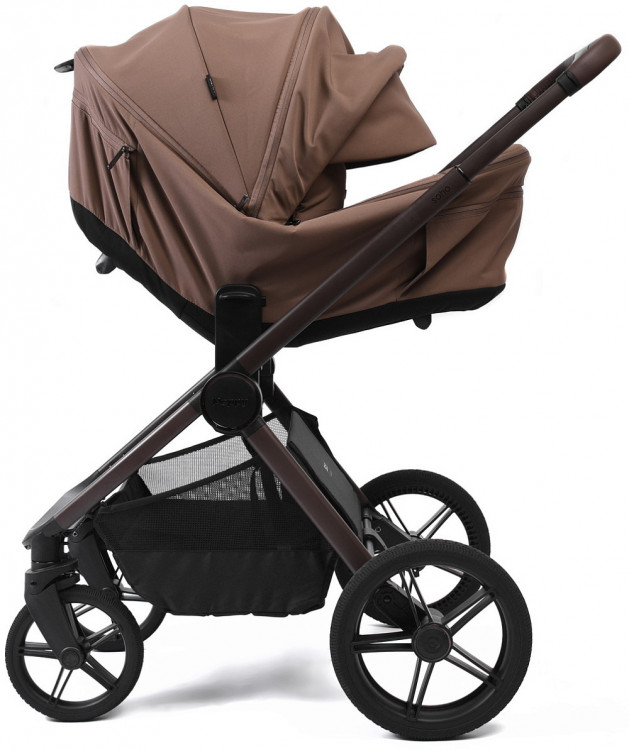Детская коляска Peppy Soho 3 в 1 с автокреслом Rise Milk Cappuccino (капучино) рама шоколад Детская коляска Peppy Soho 3 в 1 с автокреслом Rise Milk Cappuccino (капучино) рама шоколад
